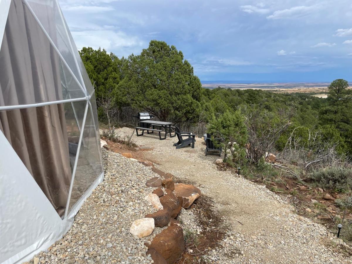 Canyon Rim Domes - A Luxury Glamping Experience!! Monticello Ngoại thất bức ảnh